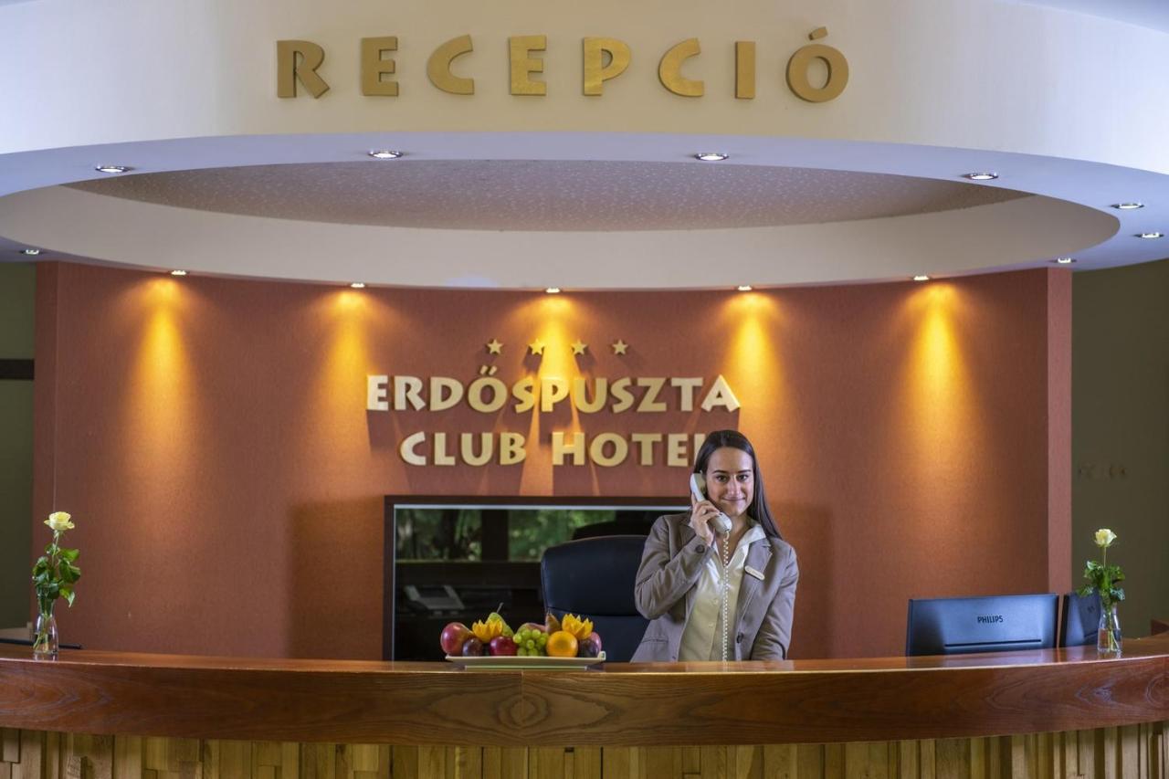 Erdospuszta Club Hotel Fenyves Debreţin Exterior foto